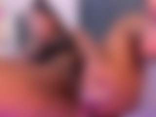 Adeleehottman's Live Sex Cam Show