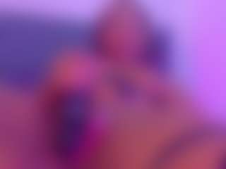 Adeleehottman's Live Sex Cam Show