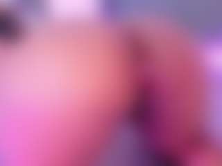 Adeleehottman's Live Sex Cam Show