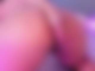 Adeleehottman's Live Sex Cam Show
