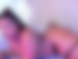 Live cam show with Adeleehottman - Ass Bouncing on TeamSkeetLive