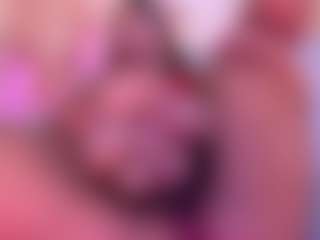 Adeleehottman's Live Sex Cam Show