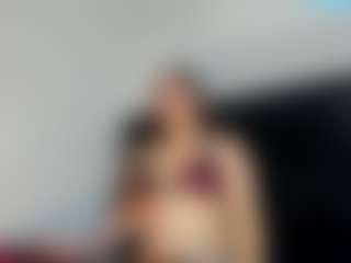 Live cam show with adharaRose_Rs - Teen (18+) on SxyPornLive