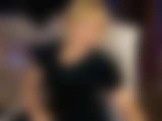 Live cam show with AmaraNightss - Blonde Hair on Dare Cams