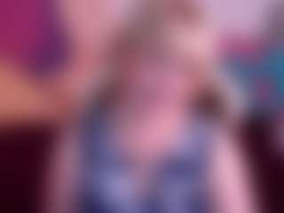 Live cam show with AmaraNightss - Mature on hotwifechat.live