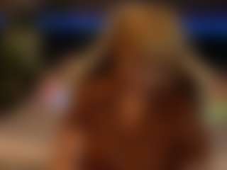 Live cam show with AmaraNightss - Athletic Middle Aged on Camsoda