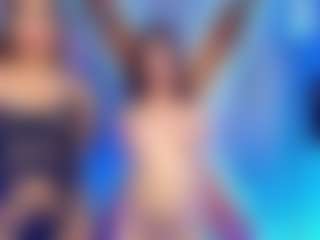 Live cam show with bellatrixmistresbdsm - Tease on AdultVida.com