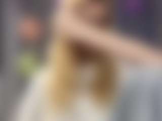 Live cam show with ColetteBasinski - Blonde Hair on luckytryst.com