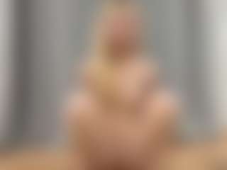 ColetteBasinski's Live Sex Cam Show