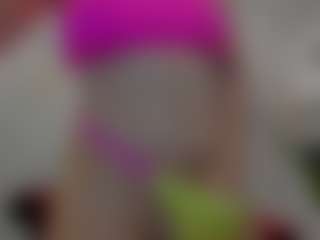 NicolleLexxy's Live Sex Cam Show