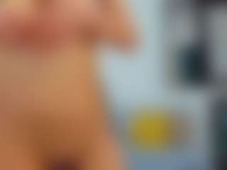 NicolleLexxy's Live Sex Cam Show