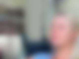 queenofthenighttt's Live Sex Cam Show