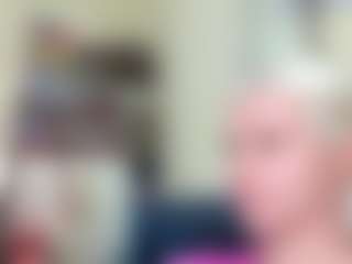 Live cam show with queenofthenighttt - Normal on madthumbs