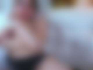 Live cam show with SuellenSchoonover - Joi on Camsoda