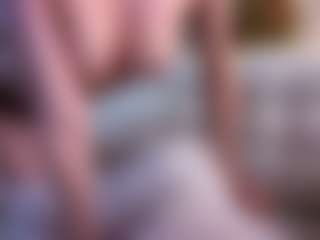 Live cam show with SuellenSchoonover - Butt Plug on Camsoda