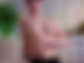 Live cam show with SuellenSchoonover - Cosplay on Free Soda