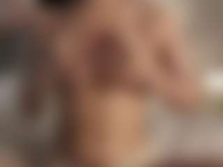 SuellenSchoonover's Live Sex Cam Show