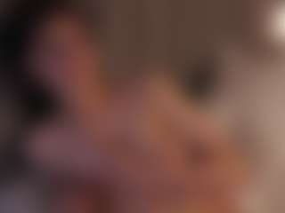 SuellenSchoonover's Live Sex Cam Show