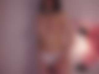 Live cam show with SuellenSchoonover - Cosplay Brown Hair on PervPlay.com