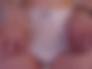 Live cam show with SuellenSchoonover - Cosplay on Sweet Sext