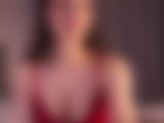 Live cam show with SuellenSchoonover - Interactivetoy on realtime-chat