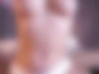 Live cam show with SuellenSchoonover - Schoolgirl on Gym Cam Girls