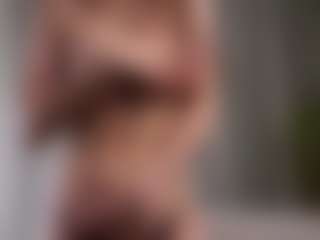 Live cam show with SuellenSchoonover - Interactivetoy on Dare Cams