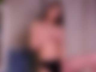 Live cam show with SuellenSchoonover - Butt Plug on Mixed Magazine Live