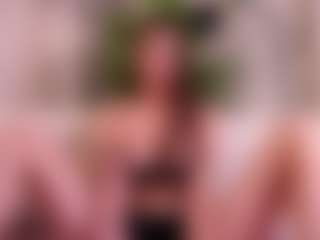 Live cam show with SuellenSchoonover - College on Uber Horny