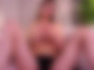 SuellenSchoonover's Live Sex Cam Show