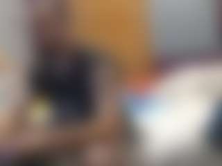 Live cam show with AlwaysDoWhatSimonSays - Tease on camwithhim.com