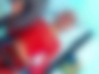 Andrea-Pop's Live Sex Cam Show