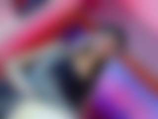Andrea-Pop's Live Sex Cam Show