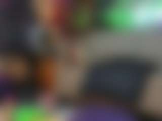 Live cam show with Andrea-Pop - Flat Chested on CamClone