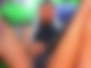 Live cam show with Andrea-Pop - Flat Chested on Camsoda