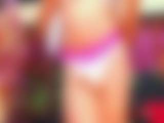 Live cam show with Andrea-Pop - Dirty Talk on livesuperchat.net