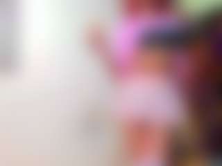 Live cam show with Andrea-Pop - Average on crypto-cams