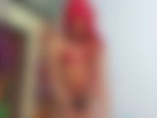 Live cam show with Andrea-Pop - Average on xblisslive.com