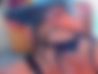 Live cam show with Andrea-Pop - Brown Eyes on Cam Slut