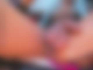 Live cam show with Andrea-Pop - Flat Chested on Camsoda