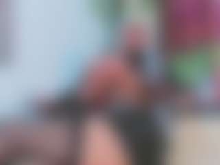 Live cam show with Andrea-Pop - Spank on Camversity
