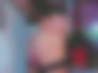 Live cam show with Andrea-Pop - Brown Eyes on Sweet Sext