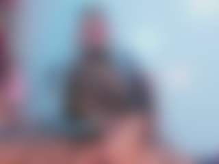 Live cam show with Andrea-Pop - Flat Chested on MyBangCams