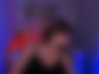Live cam show with bianca-bright - Facial on LiveSexCams6