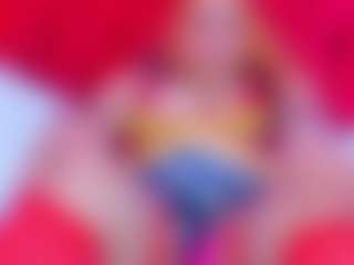 Live cam show with SunnyHoney - Bikini on Big Tits