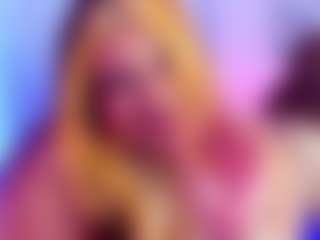Live cam show with SunnyHoney - Athletic on CSO-WL