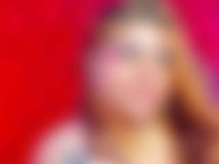 Live cam show with SunnyHoney - Pornstar Skinny on CamClone