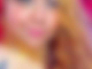 Live cam show with SunnyHoney - Twerk on StripNow