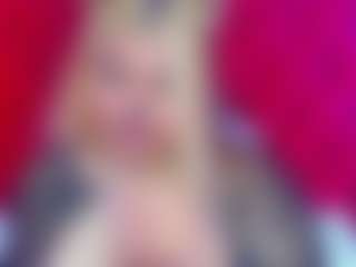 Live cam show with SunnyHoney - Brown Hair Petite on Gym Cam Girls