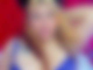 Show de câmera ao vivo com SunnyHoney - Brown Hair Petite no Camsoda